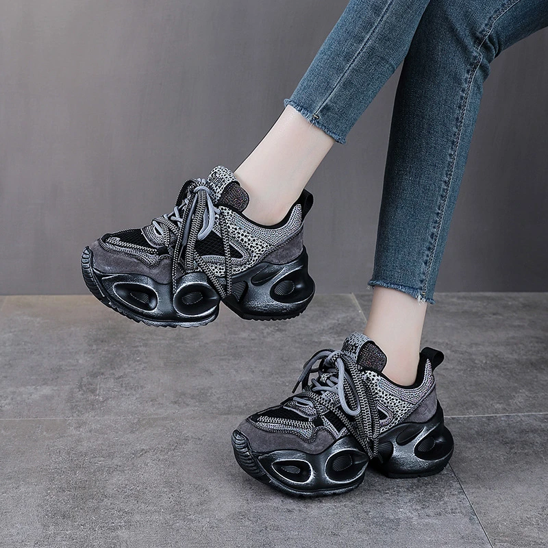 秋冬厚底春秋女鞋时尚百搭休闲鞋单鞋松糕运动鞋