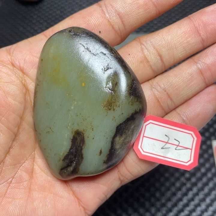 似***华和田玉未镶嵌挂件22