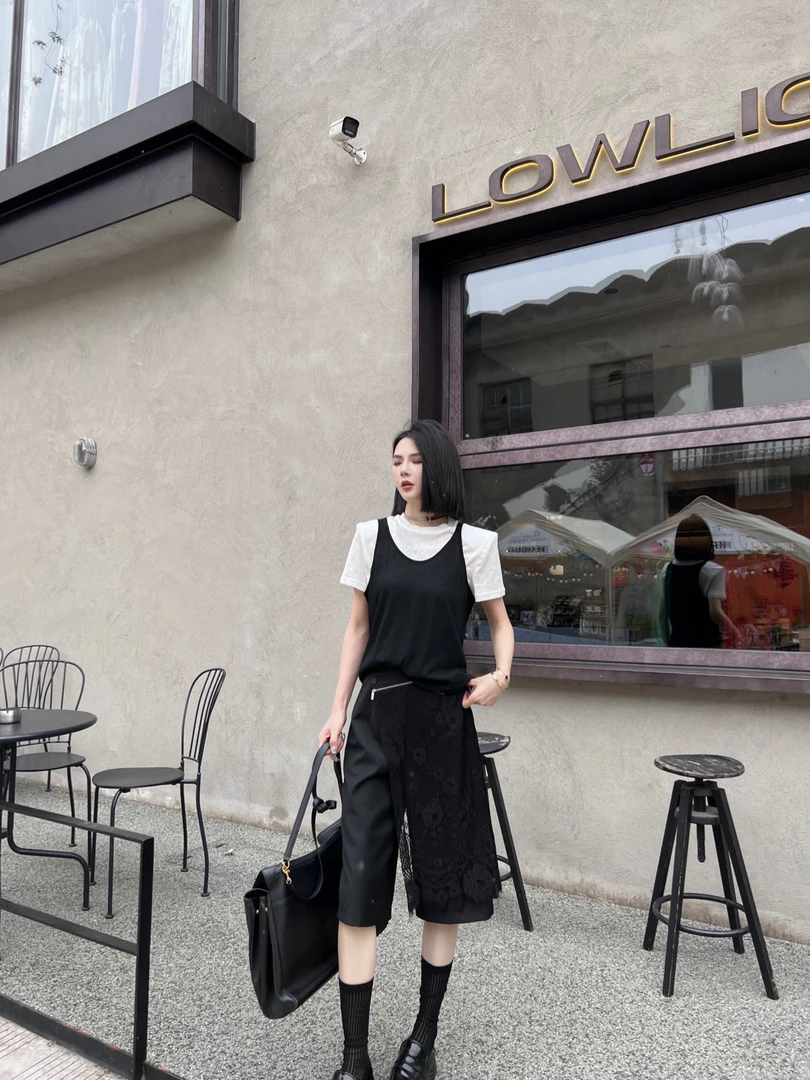 CZ【黑白键】圆领宽松显瘦百搭短袖T恤与背心叠穿两件套女装