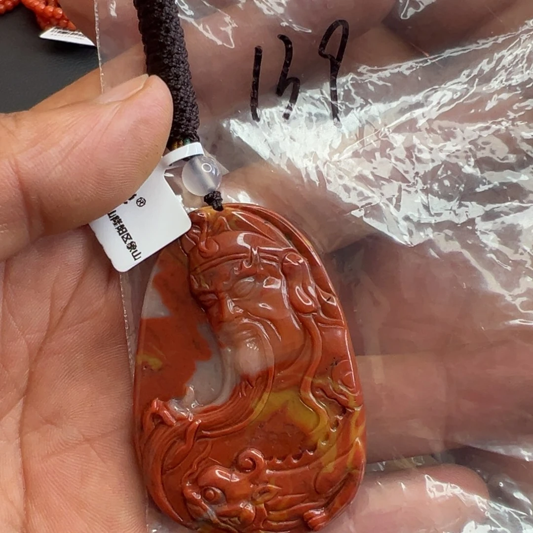 石英质玉（黄龙玉）未镶嵌雕刻牌139