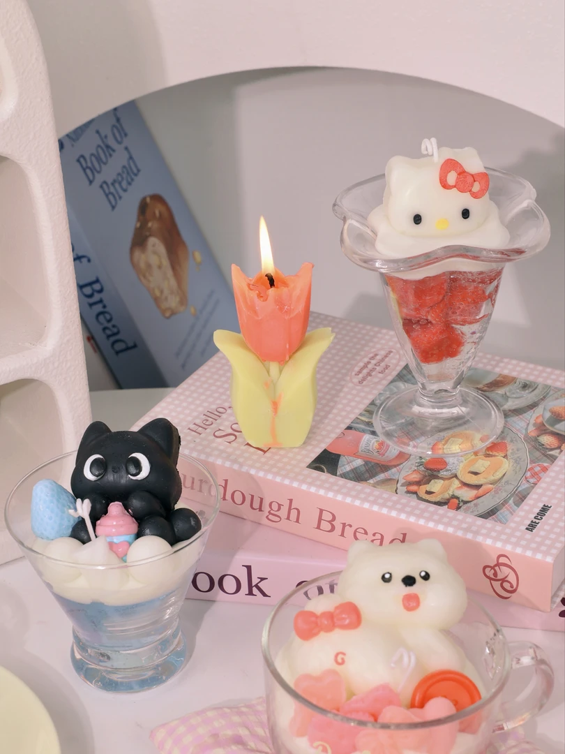 高端定制可爱香薰蜡烛礼盒小众创意生日礼物送闺蜜女生