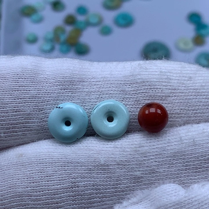 南红玛瑙未镶嵌珠宝奇石