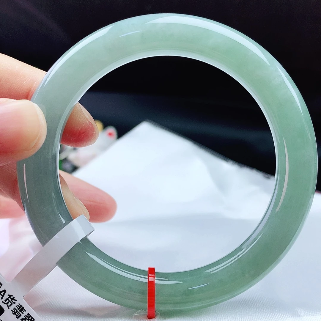 未镶嵌手镯翡翠57胖