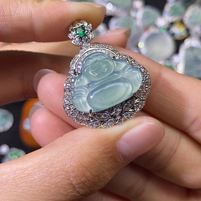 【闪购商品】翡翠颈饰未镶嵌天然