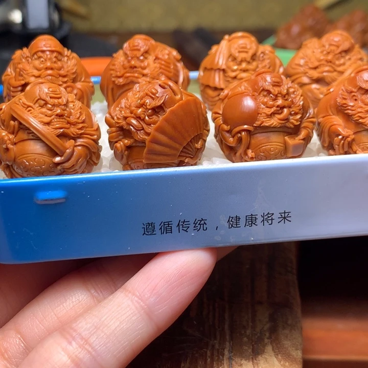 橄榄核吊坠钟馗手串铁核