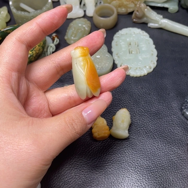 和田玉（子料）未镶嵌颈饰