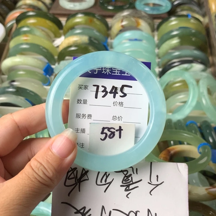 未镶嵌蛇纹石玉手镯7345