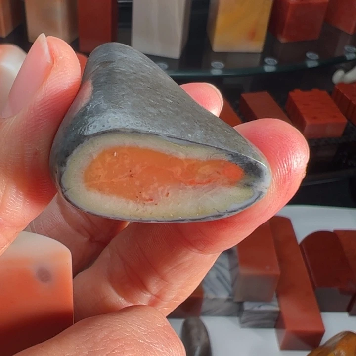 老挝石我们的确是