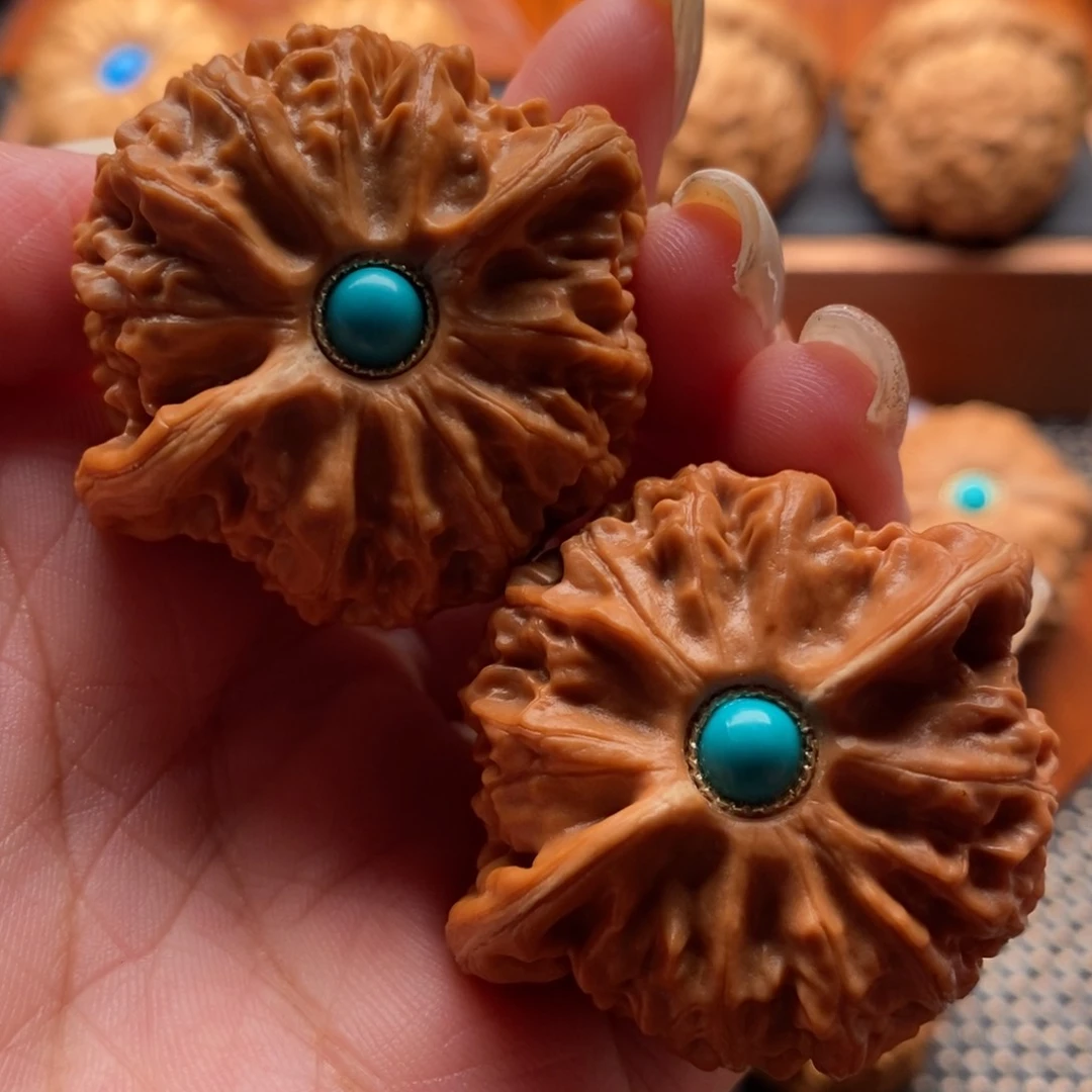 文玩核桃把件44尺寸宫灯狮子头