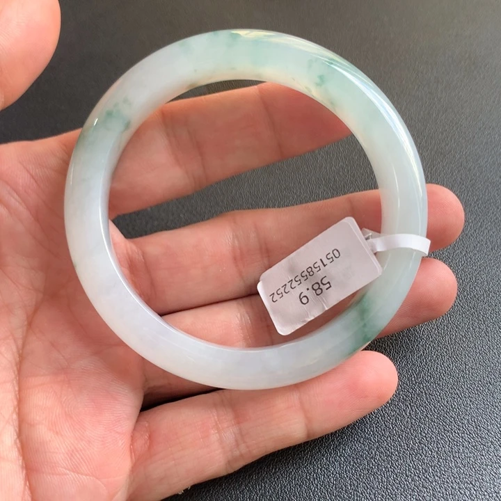 绿***箩翡翠未镶嵌手镯天然翡翠A货手镯正品