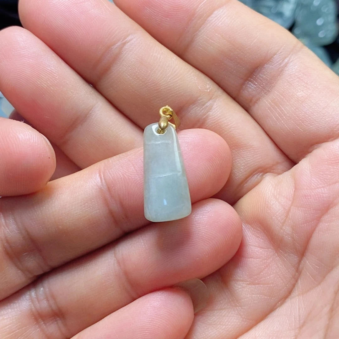 颈饰未镶嵌翡翠天然缅甸翡翠A货竹节吊坠