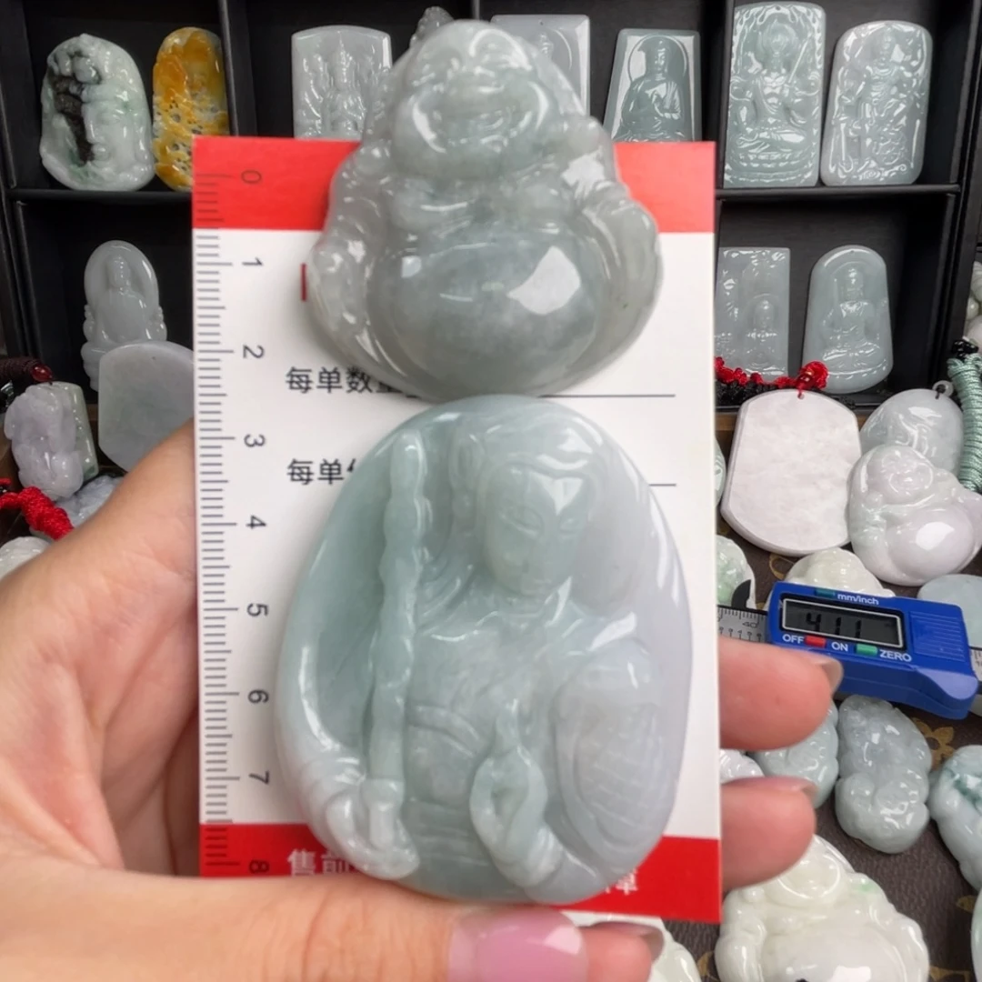 欣***E翡翠未镶嵌吊坠(不含链)