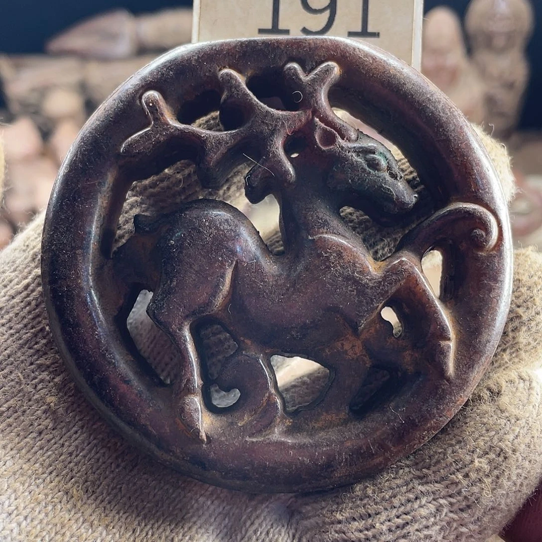 和田玉（糖玉）未镶嵌挂件