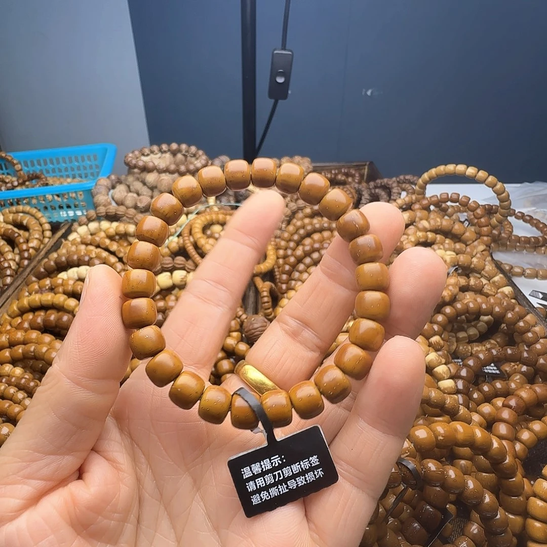 硅胶铁合金安*毅实心鼠包牛津红