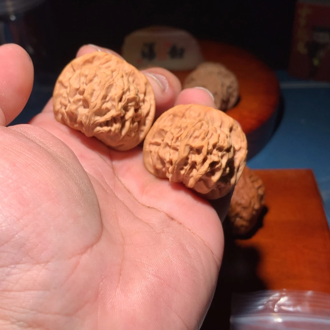 文玩核桃吊坠王***糖天地 250