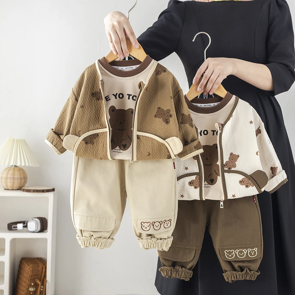 男童春秋季套装新款男宝宝春装洋气卡通长袖三件套装小童婴儿童装