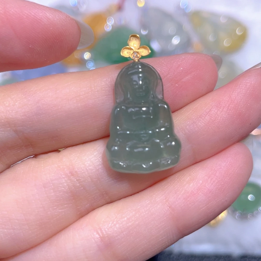 颈饰18K金镶嵌翡翠翡翠