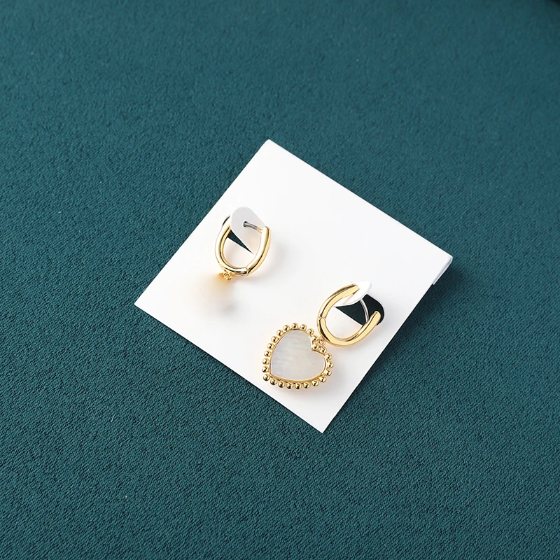 合金仿珍珠耳饰 TBEZ246013-高级感耳环气质小巧耳钉轻奢耳饰