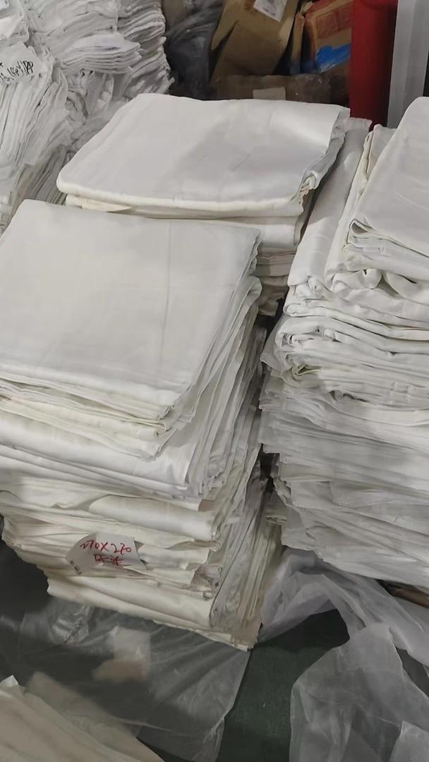 瑕疵污渍发黄白色大床单约180*180