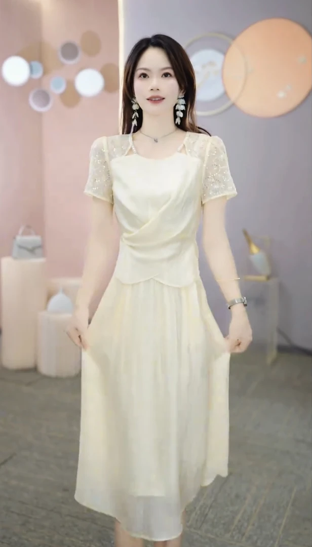 【铭悦定制】A8888122 # 新款 2025 夏季 收腰 显瘦  连衣裙