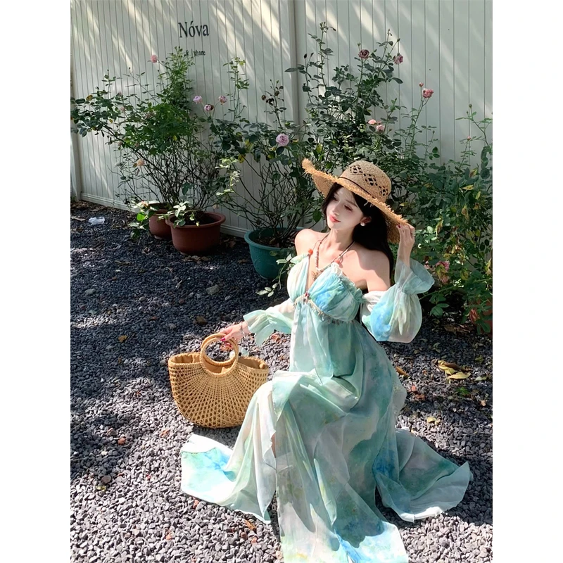 海边度假风不规则晕染吊带长裙2025新款设计感小众露肩连衣裙女夏