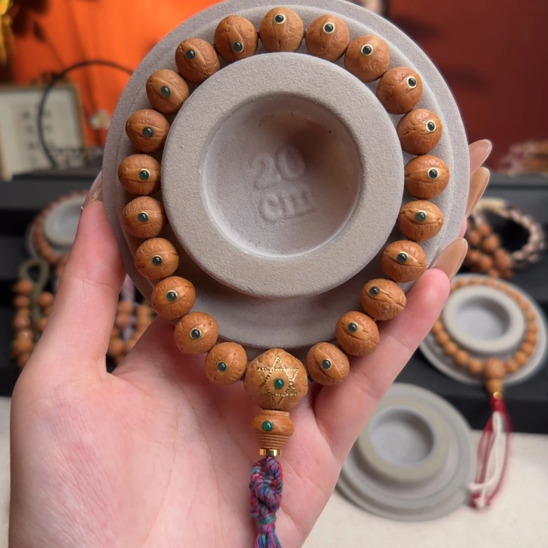 手串凤眼菩提12.5mm铁籽单圈绿玛