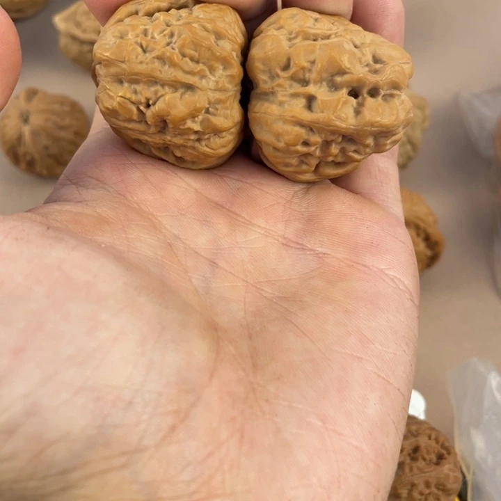 文玩核桃蛤蟆头35尺