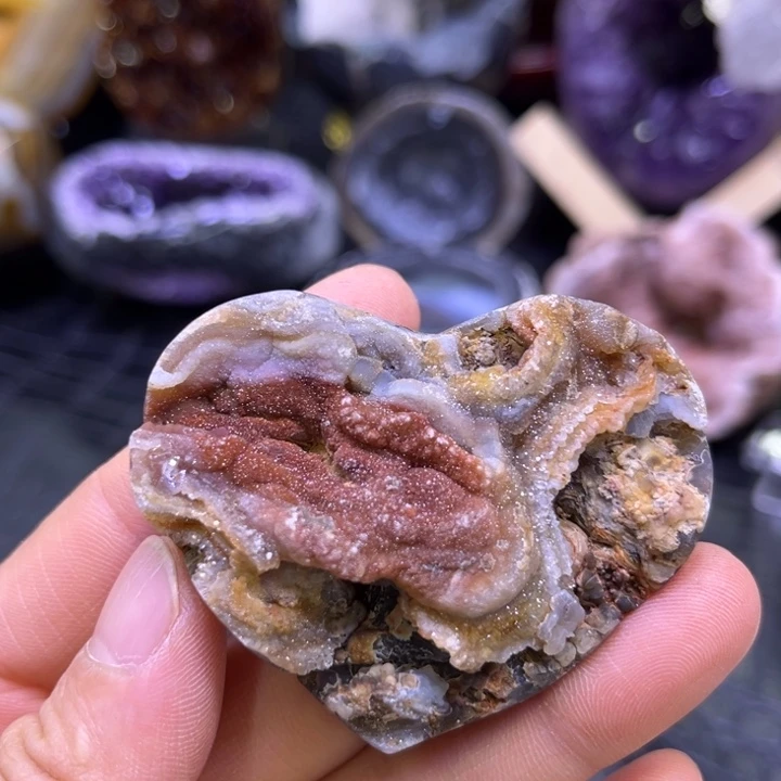 水晶珠宝半成品未镶嵌大漏奇石爱心