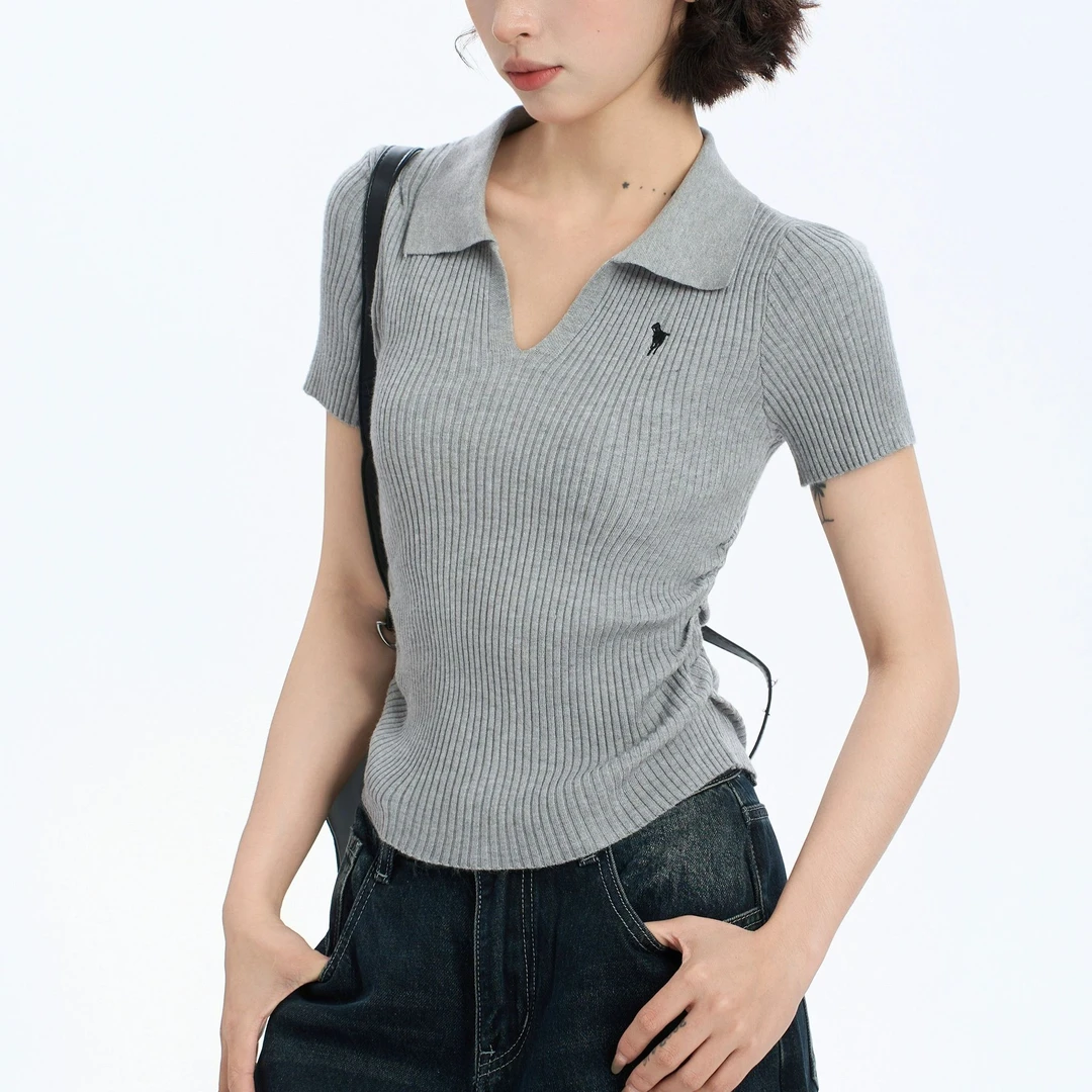 灰色v领正肩针织短袖t恤女装2025夏季新款修身显瘦收腰短款上衣