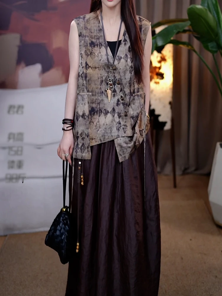 优雅名媛风好看裙套装女2025夏季新款文艺风印花无袖马甲+半身裙
