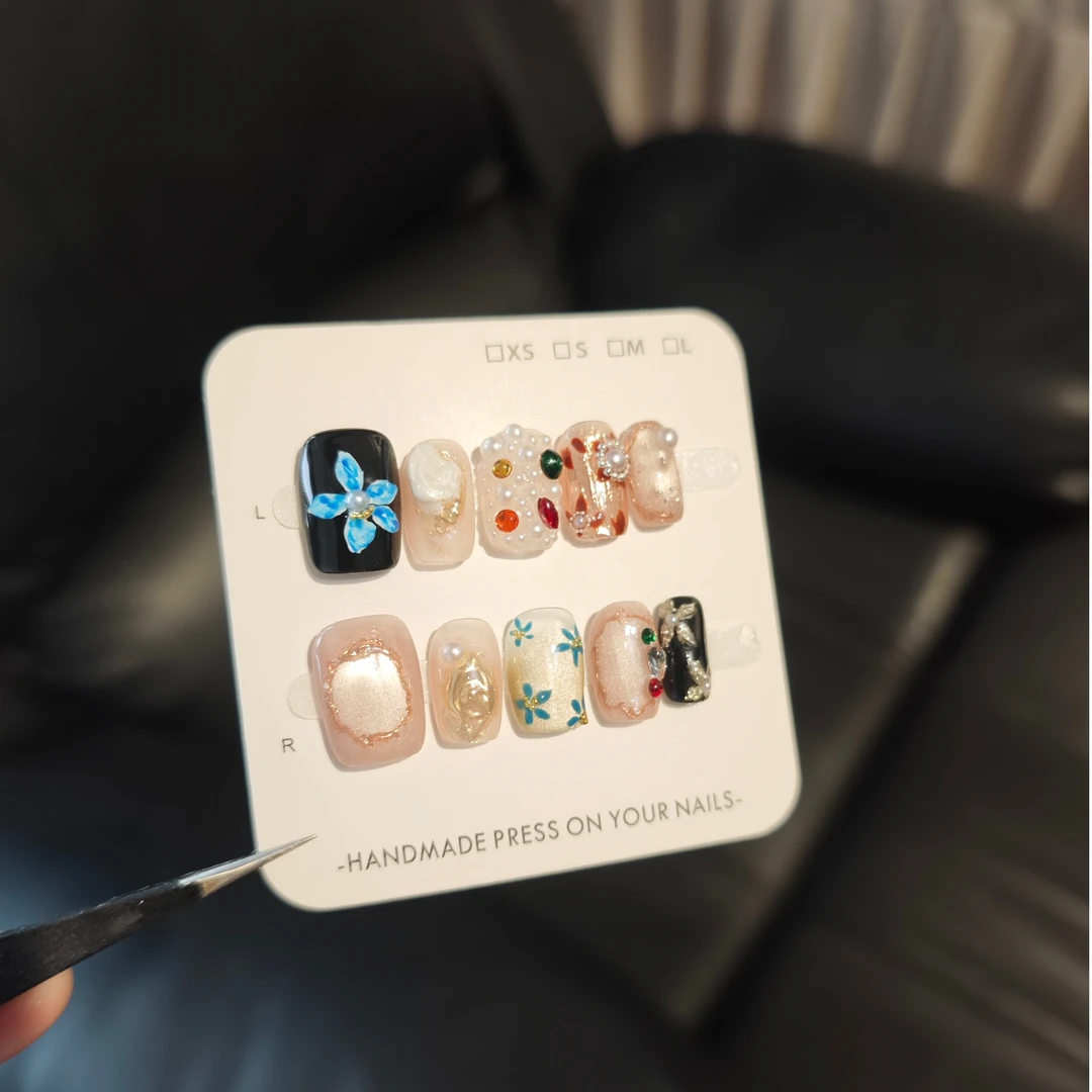 中古风高级感美甲--DAUGWO手工穿戴甲甲片纯手工黑色美甲片蓝色