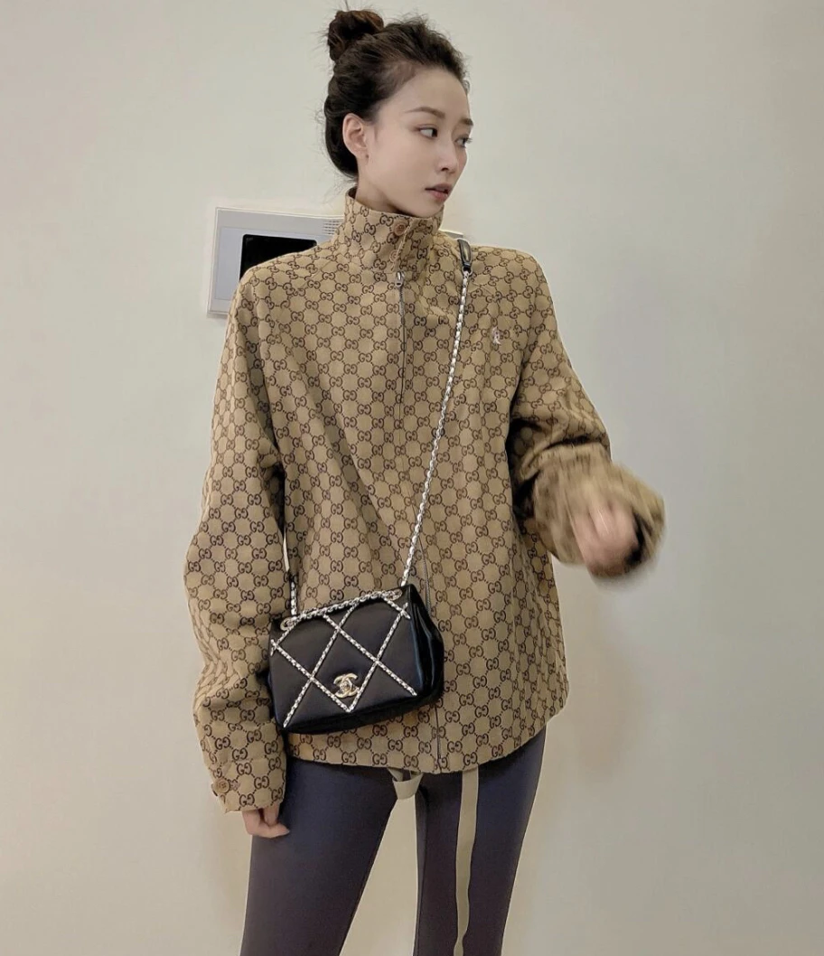 99新 GUCCI/古驰  pp六一五 棉 小猪老花满印外套 48码 98新