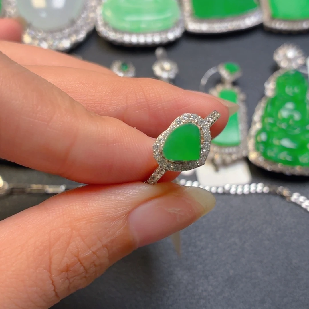 翡翠银S925镶嵌颈饰