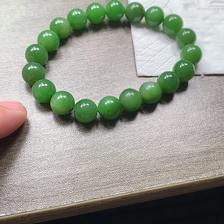 和田玉未镶嵌颈饰卡9.6