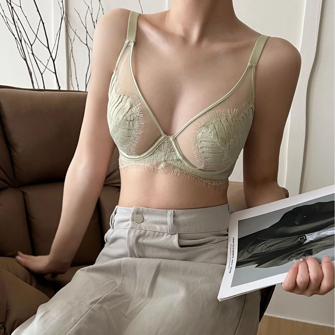 纯欲风超薄款性感网纱蕾丝内衣女大胸显小上托防下垂收副乳文胸罩