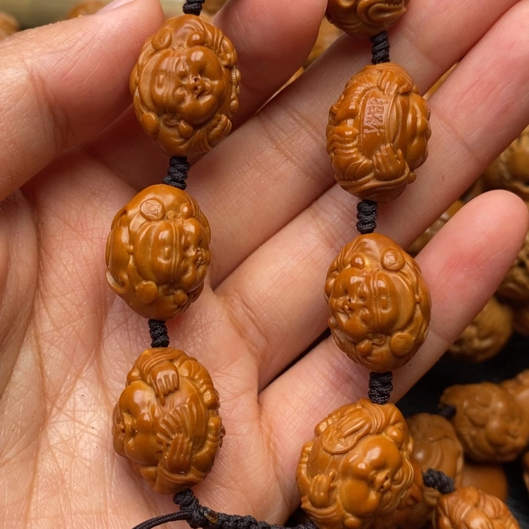 手串橄榄核横财神