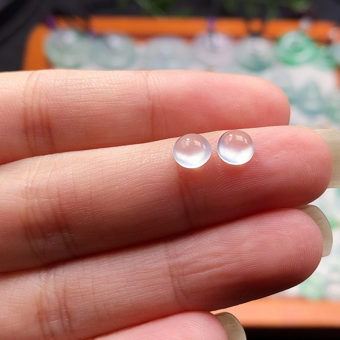 吊坠(不含链)未镶嵌翡翠蛋面一对