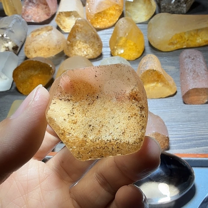 珠宝半成品未镶嵌水晶