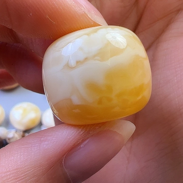 未镶嵌颈饰蜜蜡蜜蜡
