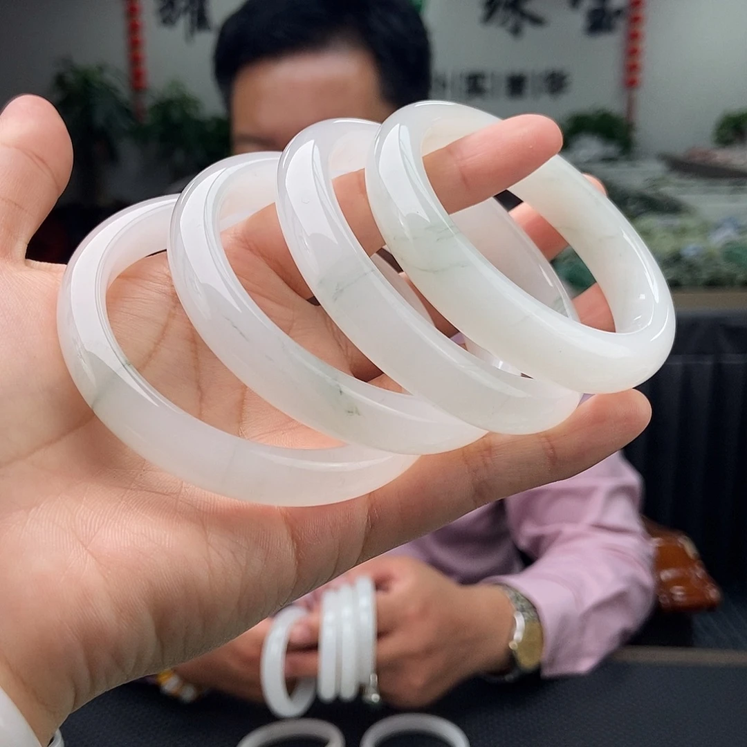 石英质玉（金丝玉）未镶嵌手镯53-64颜色多样性发拍一发一