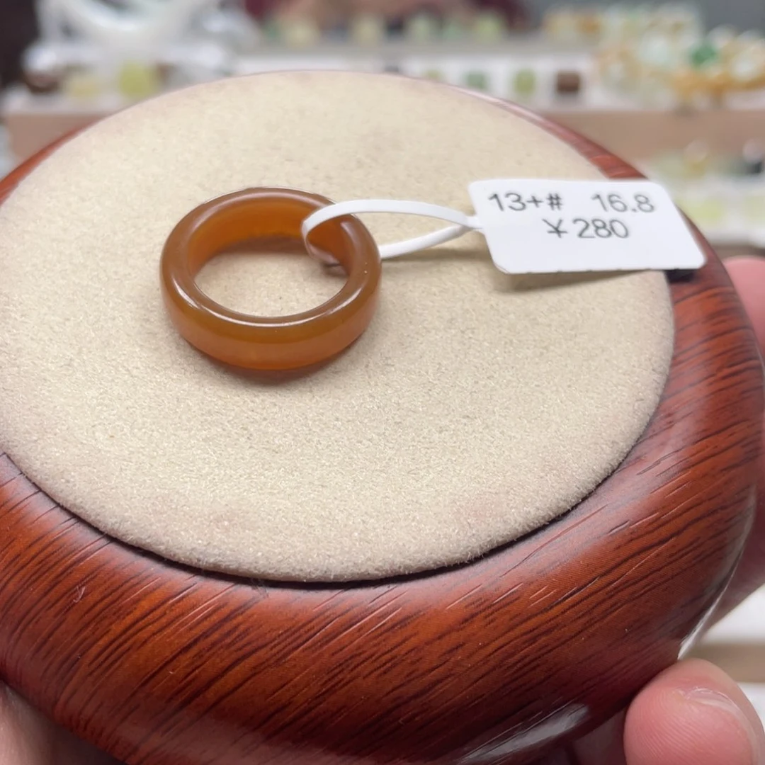 和田玉戒圈未镶嵌苏****友16.8