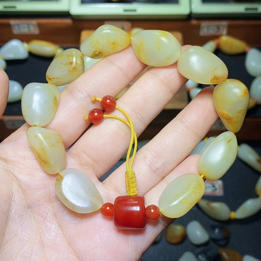 和田玉未镶嵌手链