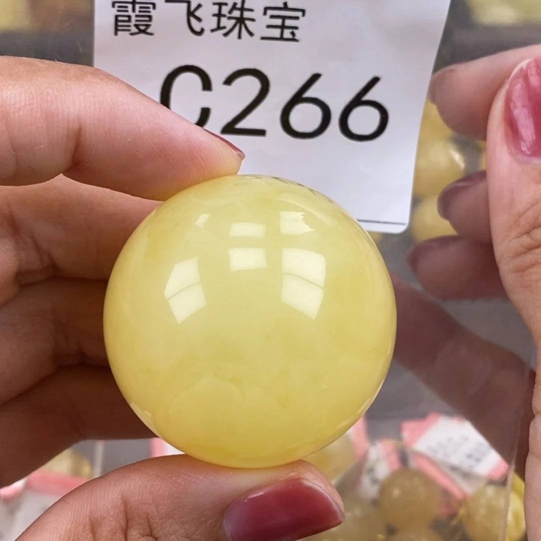 琥珀未镶嵌珠宝奇石36.6