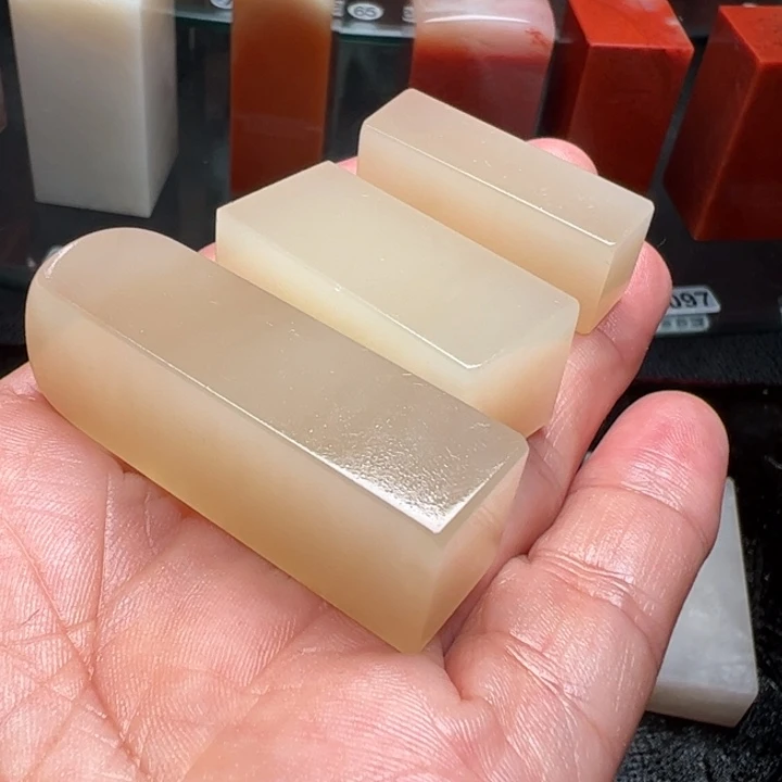 老挝石大*我们的确是一