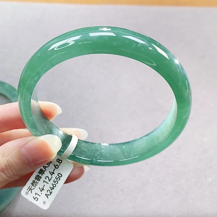 【闪购商品】未镶嵌手镯翡翠