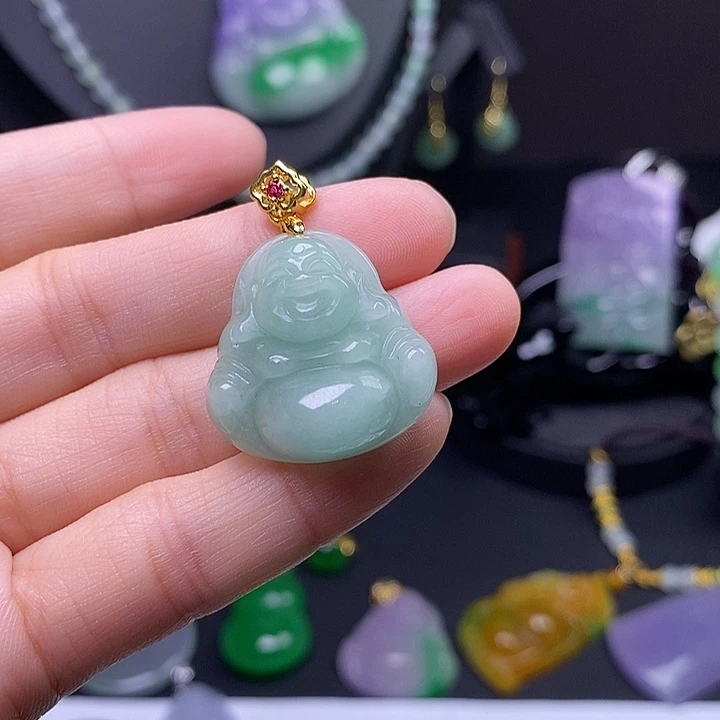 翡翠未镶嵌吊坠(赠链)