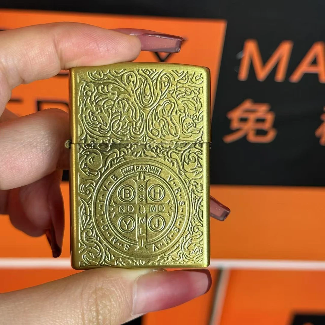 男士炫酷青铜康斯坦丁浮雕防风老式砂轮超薄火石打火机