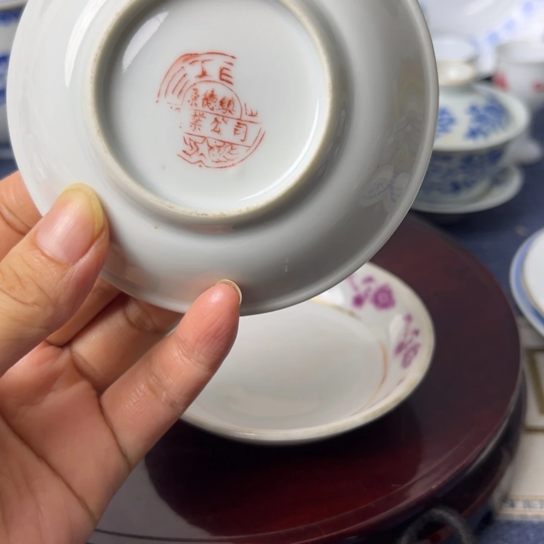 勇***心景德镇陶瓷艺术品