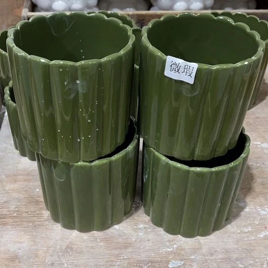 多肉绿植陶瓷花盆9.9包邮，有孔