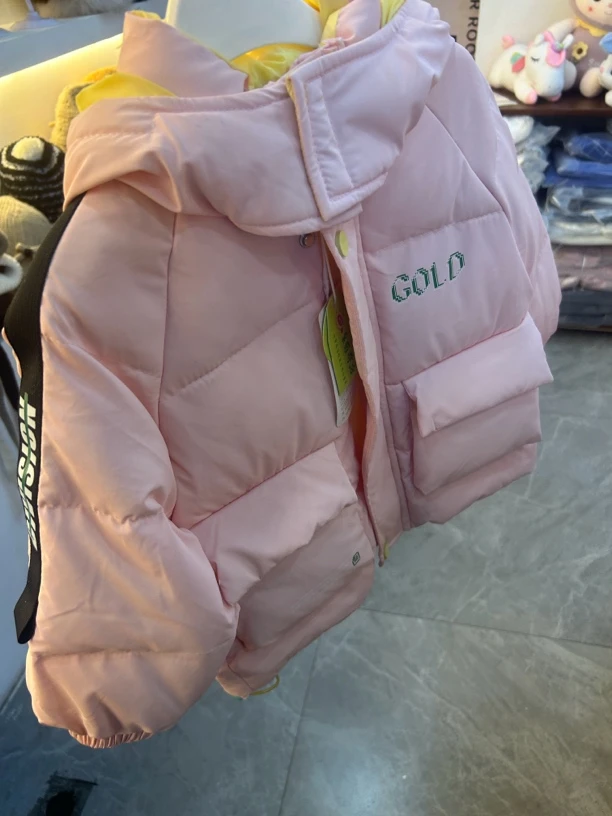 粉粉羽绒服女童连帽
